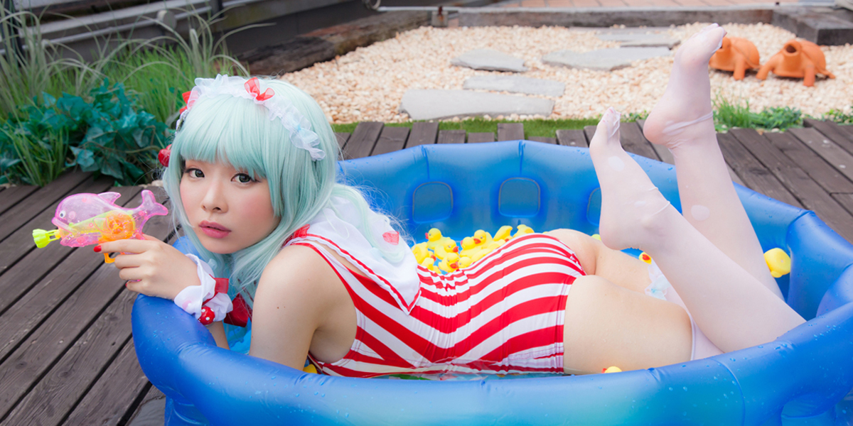 赤×白 ストライプスク水